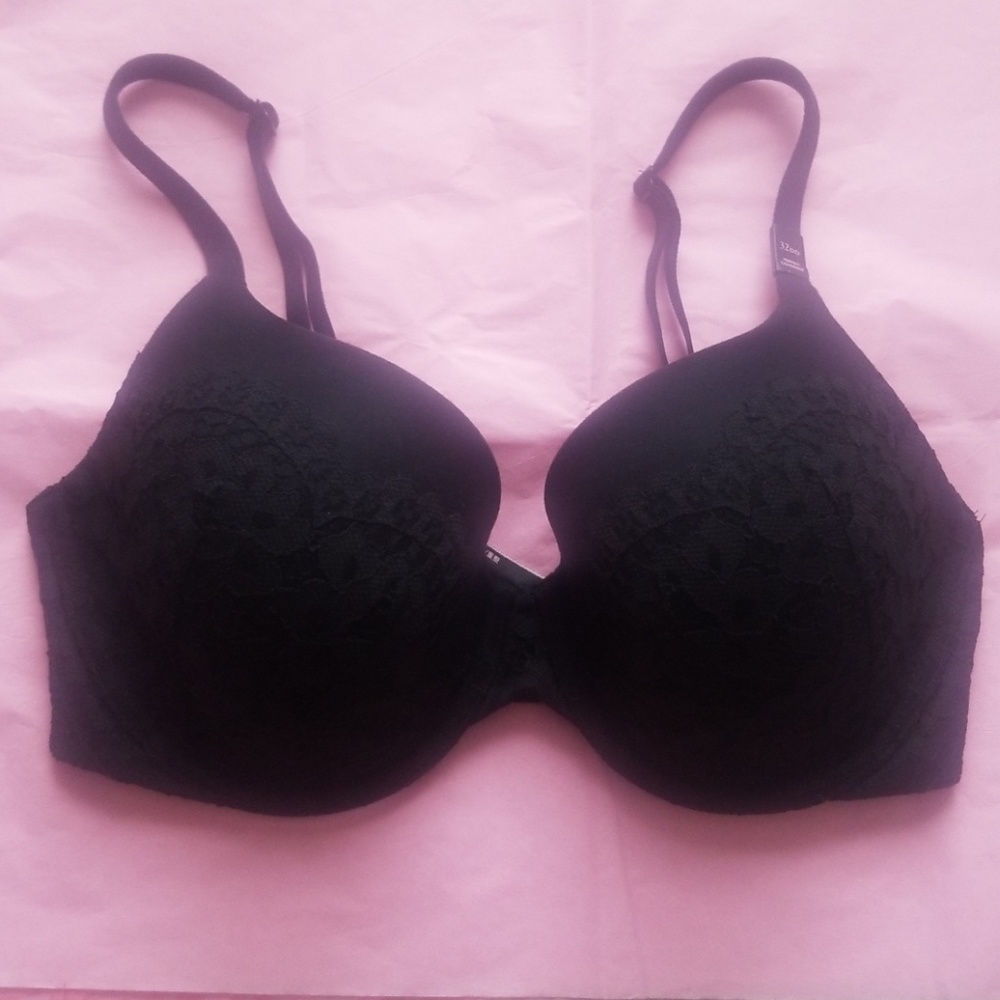 NEW! VS BODY BY VICTORIA PERFECT COVERAGE